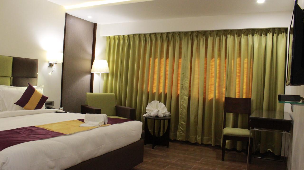 Hotel Ajantha Evergreen Vijayawada Luaran gambar