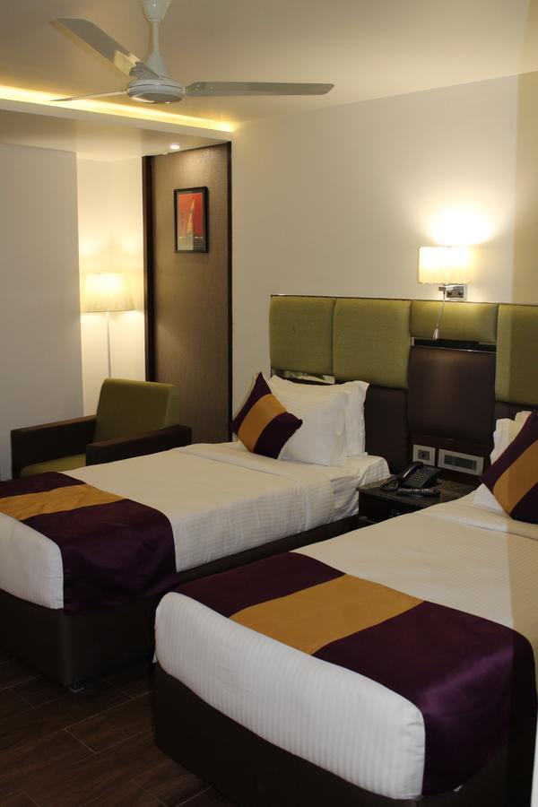 Hotel Ajantha Evergreen Vijayawada Luaran gambar